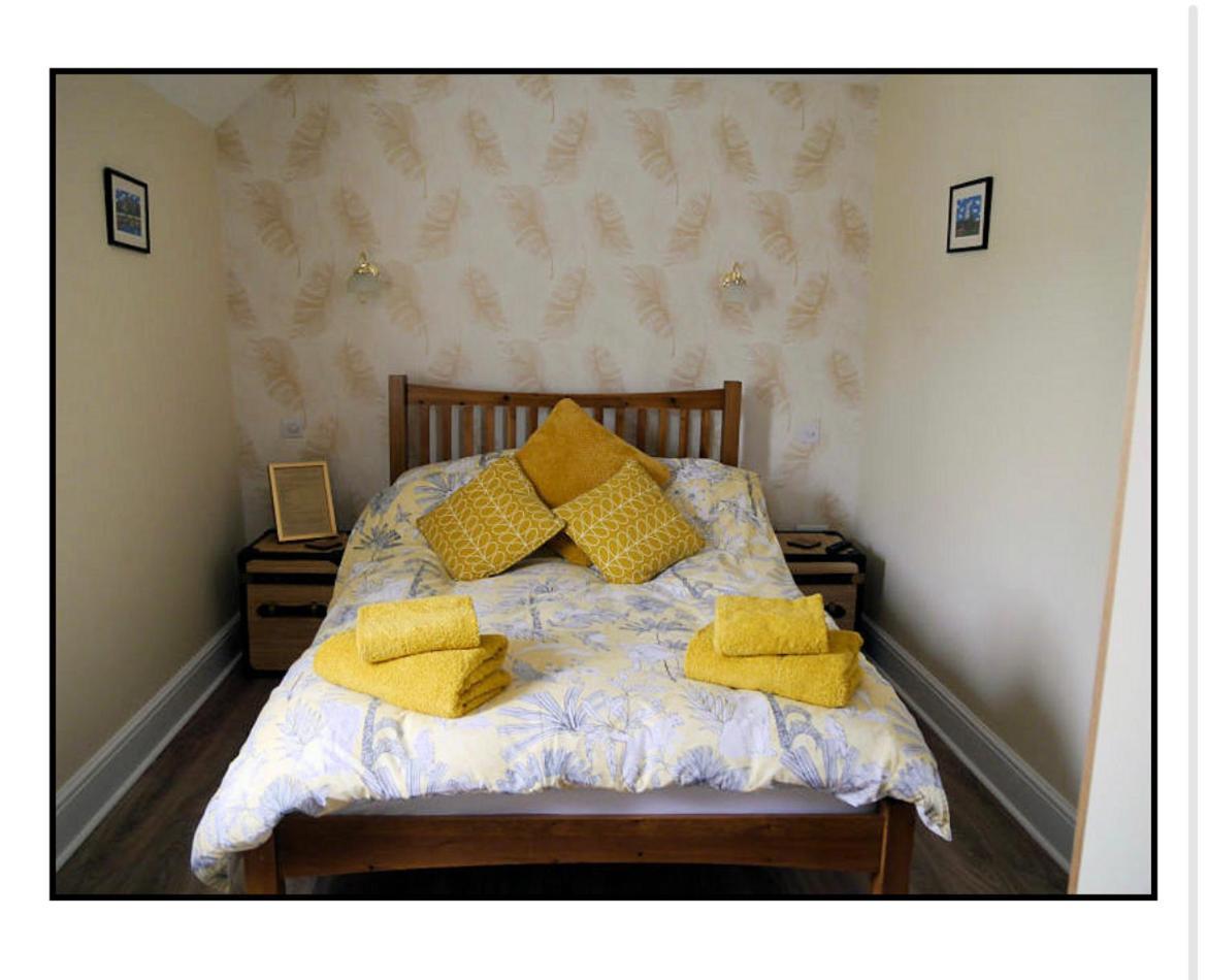 The Horse & Cart Hotel Peasmarsh Buitenkant foto
