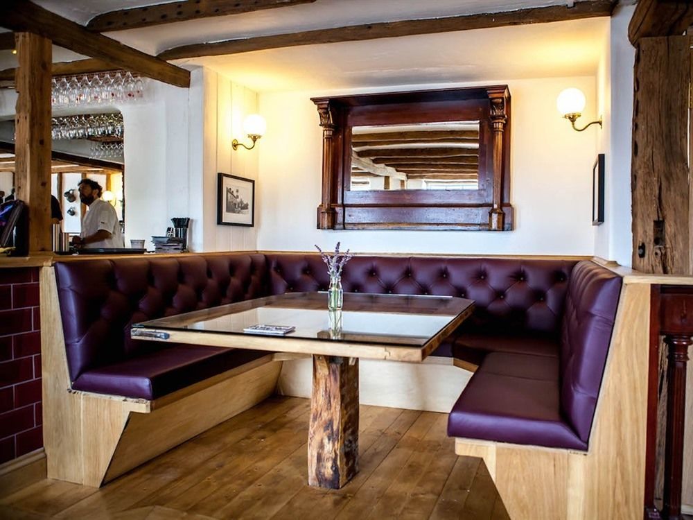 The Horse & Cart Hotel Peasmarsh Buitenkant foto