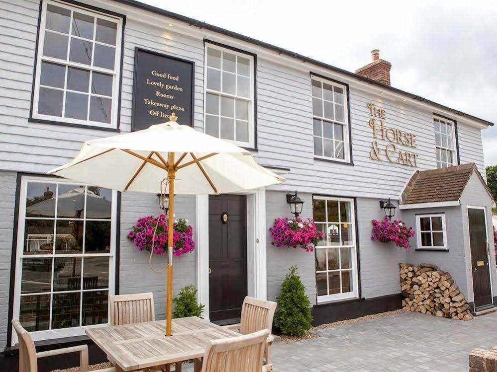 The Horse & Cart Hotel Peasmarsh Buitenkant foto